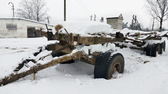 Прицеп для перевозки рулонов 9м (без постановки на учет), инв. №5012 (Витебская обл., Миорский р-н, Повятский с/с, д.Паташня, ул. Молодёжная, 13)