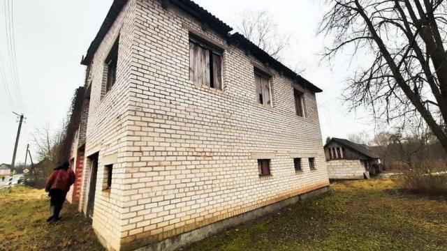 Здание нежилое пл. 155,0 кв.м., инв. №1182 (Витебская обл., Браславский р-н, Друевский с/с, аг.Друйск, ул. Центральная, 6)