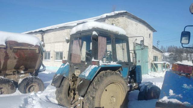 Трактор МТЗ-892, 1999 г.в., рег. знак 73-46 БЯ-2, инв. №81 (Витебская обл., Миорский р-н, Повятский с/с, д.Паташня, ул. Молодёжная, 13)