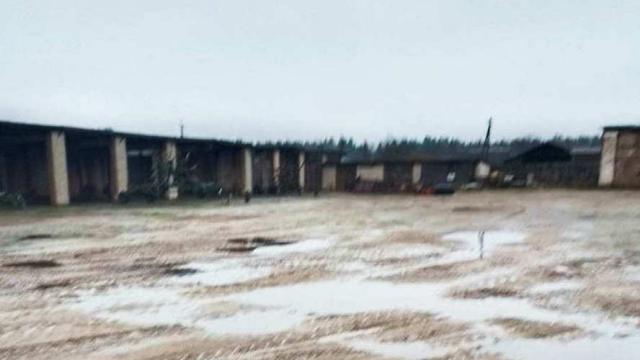 Комплекс имущества (мастерские арочного типа, склады) в аг.Глыбочка с учетом прочего имущества (Витебская обл., Ушачский р-н, аг.Глыбочка, ул. Центральная, 31В)