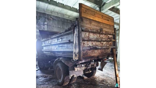 Автомобиль грузовой самосвал МАЗ-555102-223, 2005 г.в., рег. знак АА 0050-2, инв. №011155 (Витебская обл., Глубокский р-н, д.Озерцы, ул. Советская, 25)