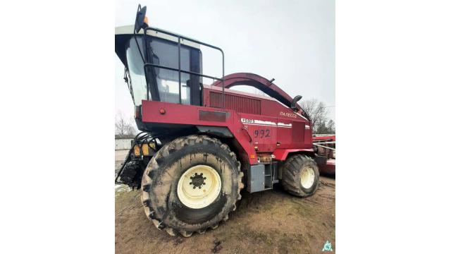 Комплекс кормоуборочный высокопроизводительный КВК-800-35, 2013 г.в., рег. знак ВМ-2 0718, инв. №992 (Витебская обл., Браславский р-н, аг.Друя, ул. Браславская, 62)